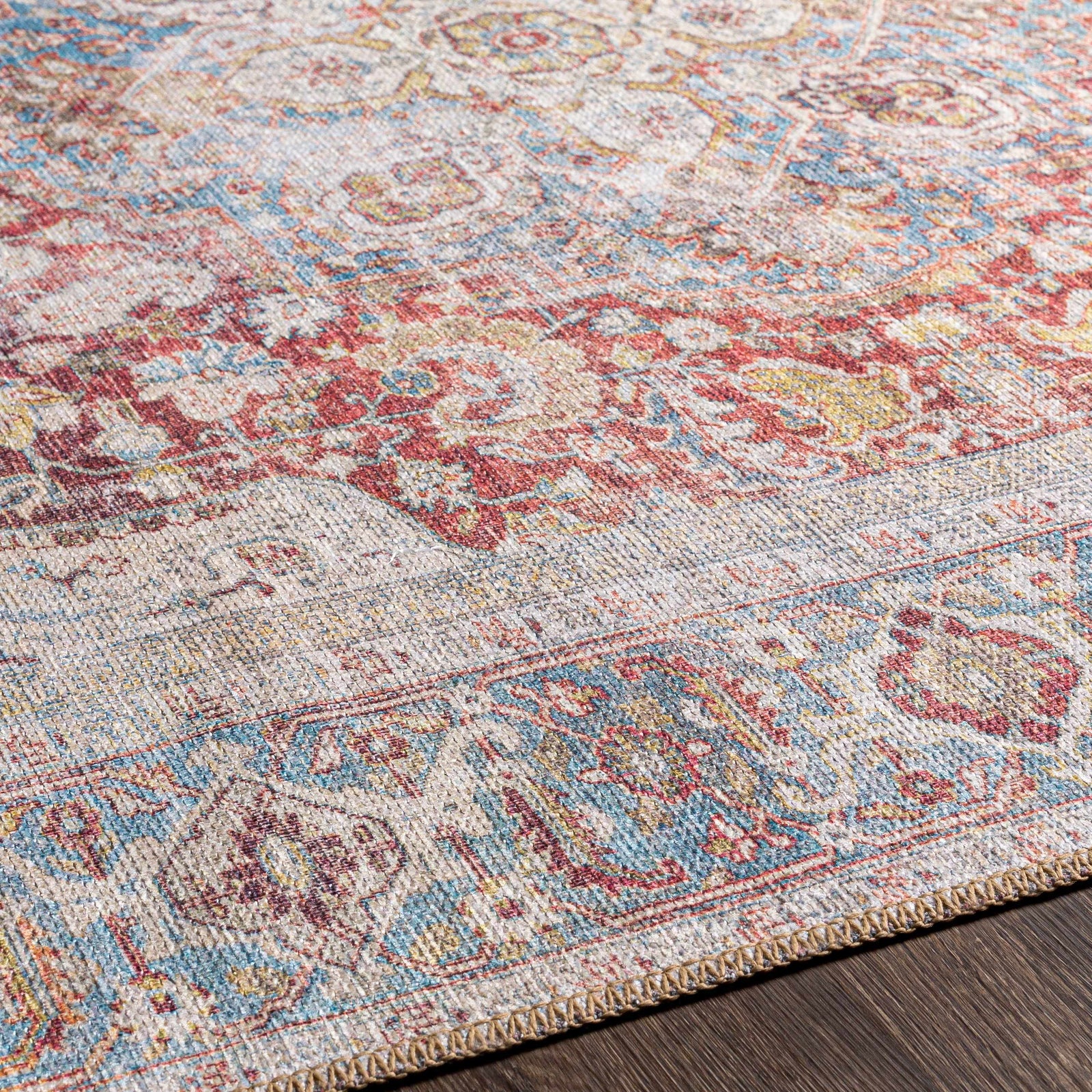 Alfombra lavable vintage Leeston en color crema óxido - Oferta