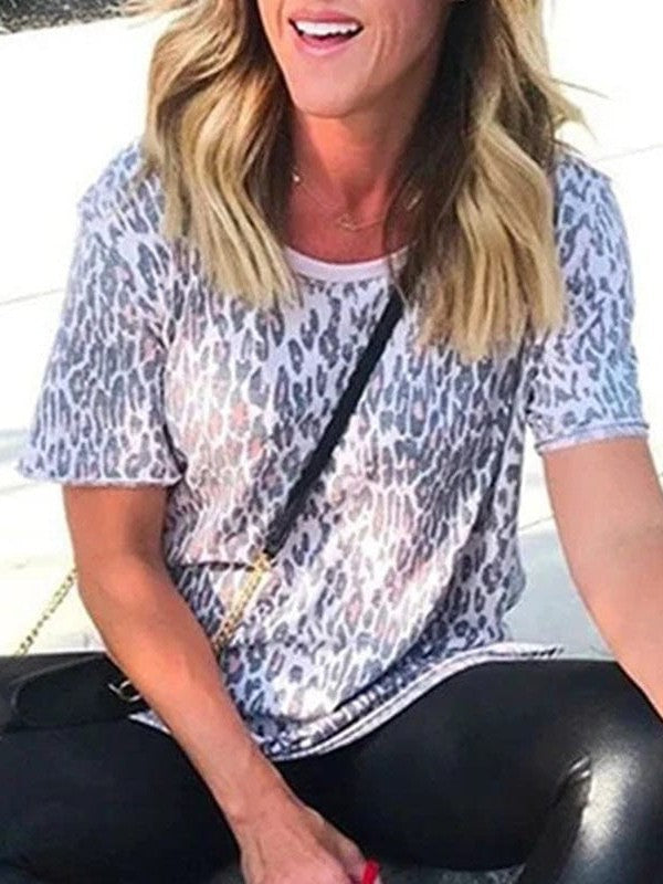 Chic Leopard Print Shirt