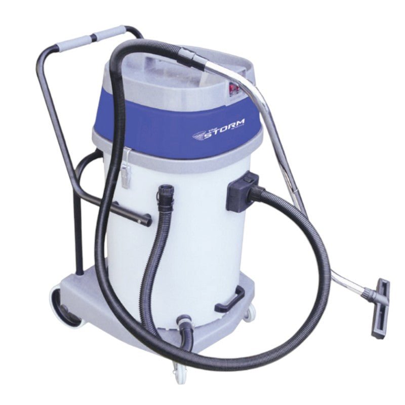 Mercury Storm Wet/Dry 20-Gallon Vacuum with 5-Piece Tool Kit - Poly Tank (WVP-20)