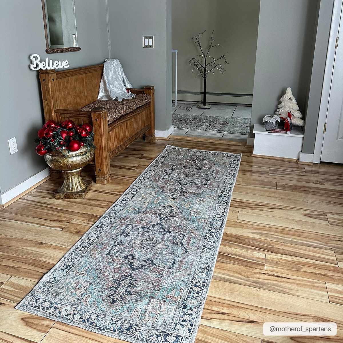 Alfombra lavable vintage Nisa de color verde