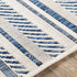 Alfombra nórdica de rayas blancas y azules Olin