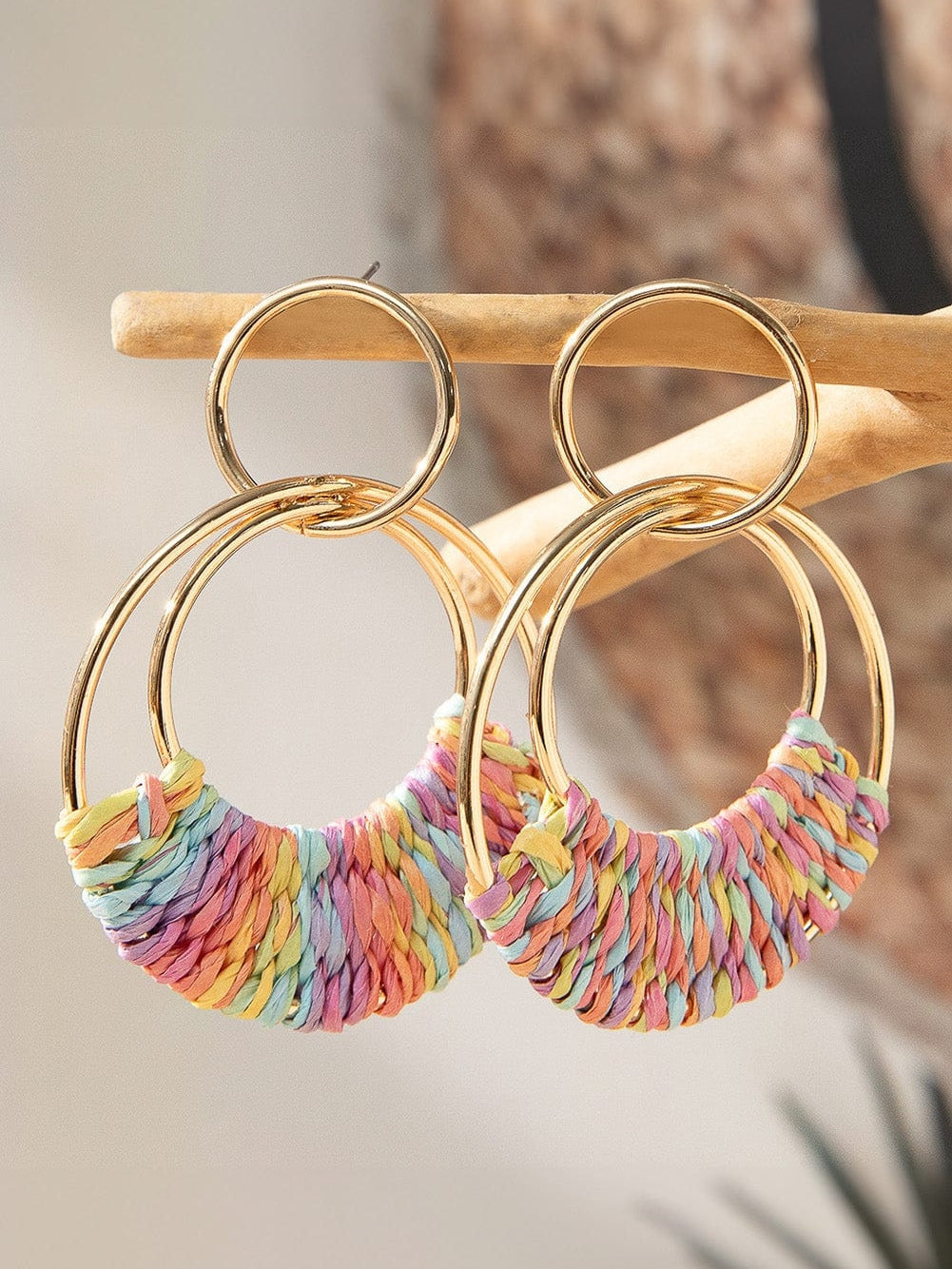 Pink Bohemian Raffia Round Earrings with Delicate Woven Design