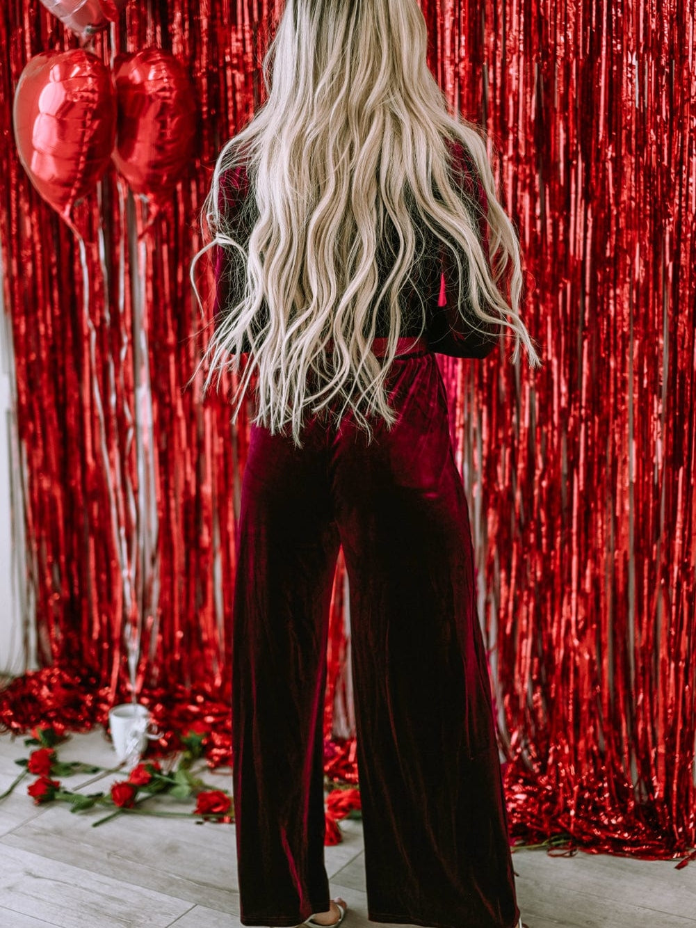 Velvet Jumpsuit for Special Occasions: Make a Statement