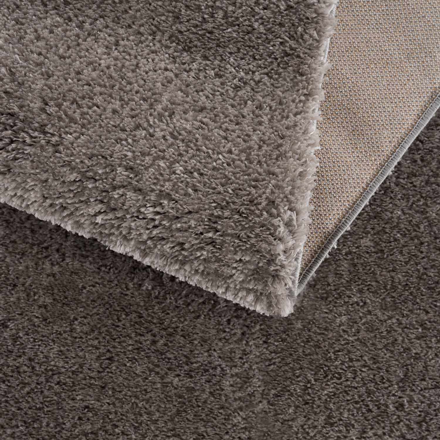 Alfombra de felpa gris sólida Heavenly - Liquidación
