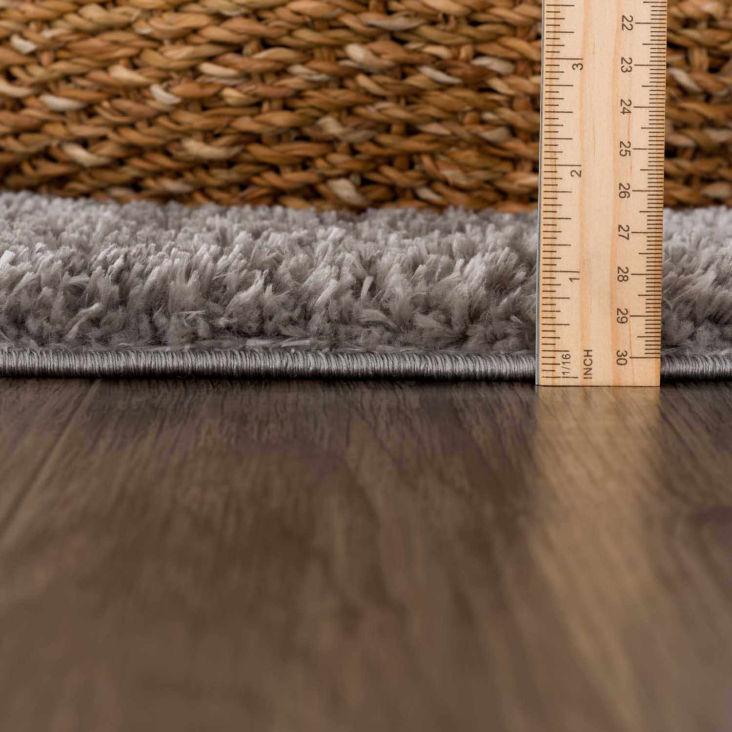 Alfombra de felpa gris sólida Heavenly - Liquidación
