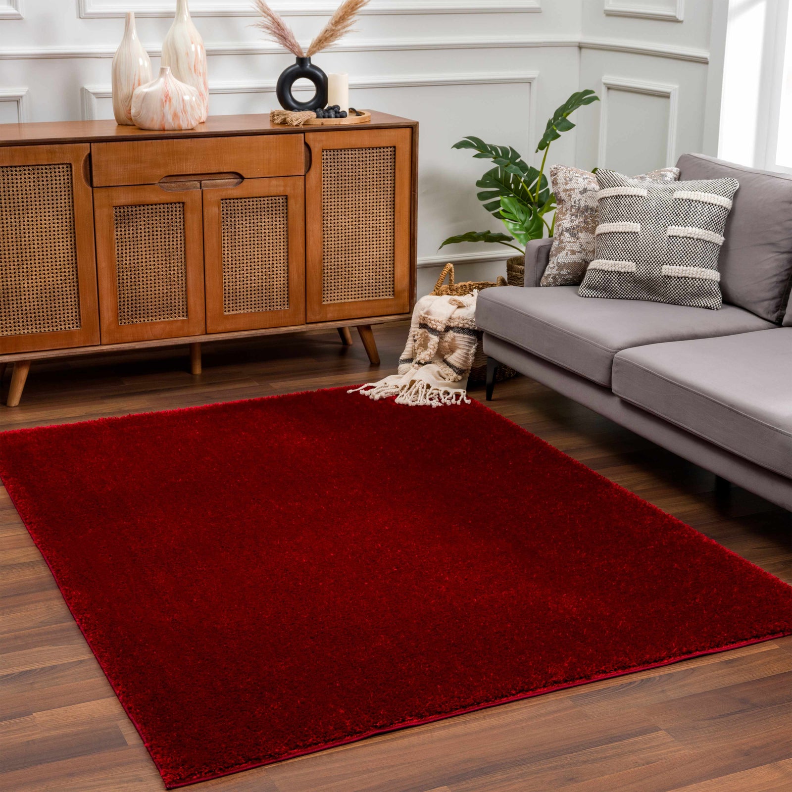 Alfombra de felpa roja sólida Heavenly - Liquidación