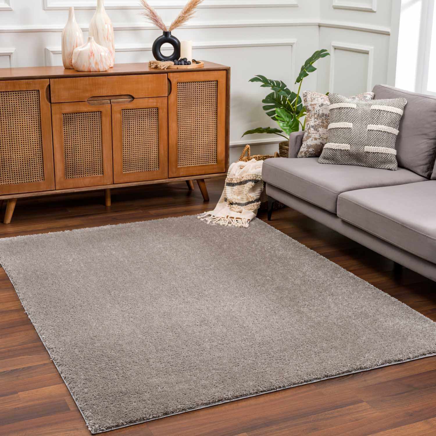 Alfombra de felpa gris sólida Heavenly - Liquidación
