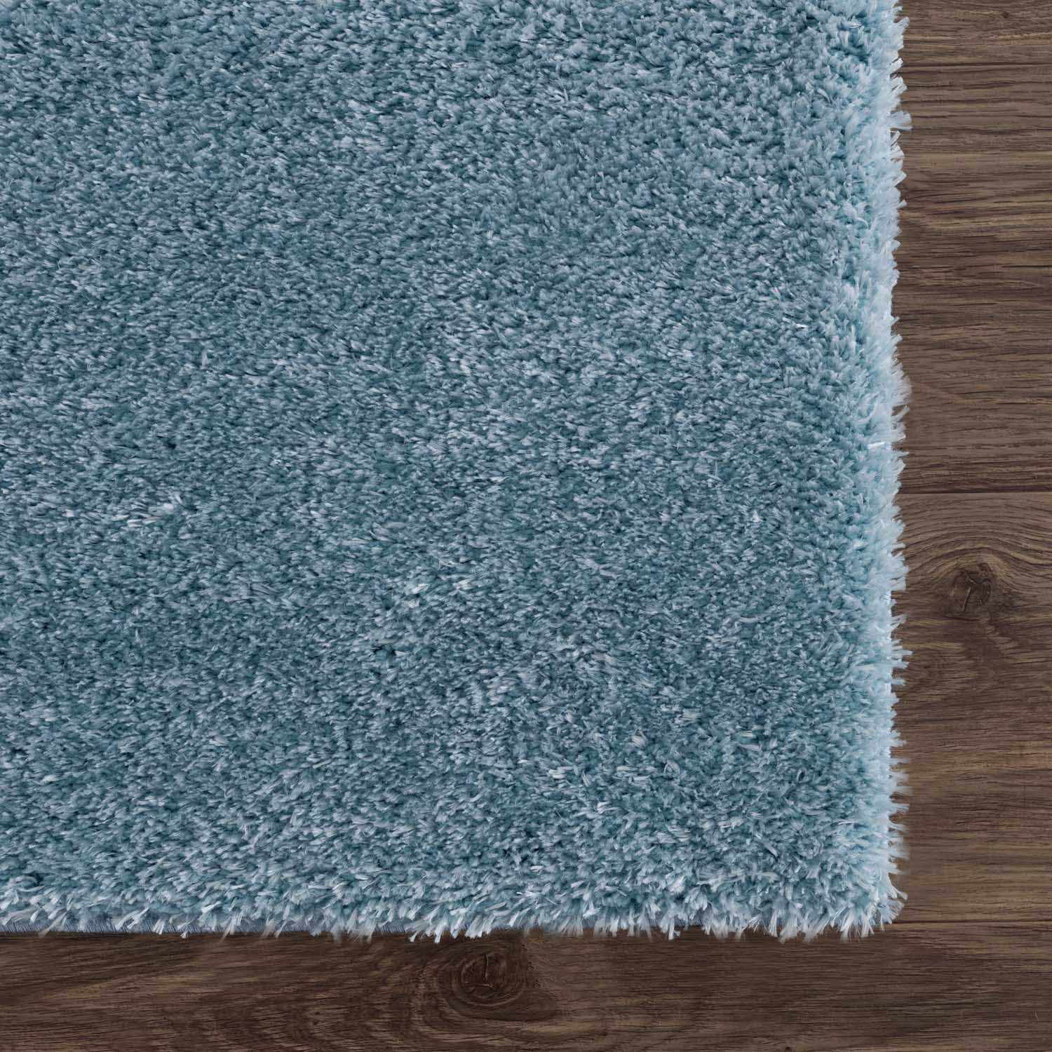 Alfombra de felpa azul sólida Heavenly - Liquidación