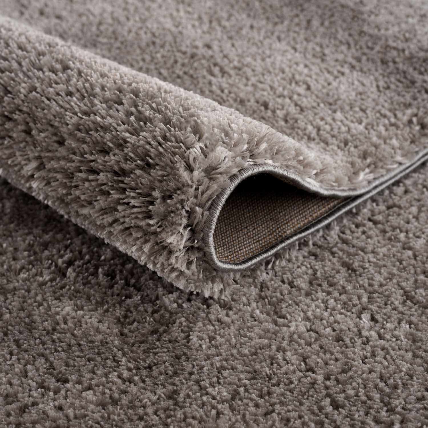 Alfombra de felpa gris sólida Heavenly - Liquidación