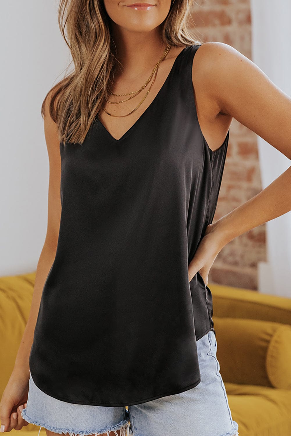 Women's Fashion V Neck Knotted Shoulder Sleeveless Blouse