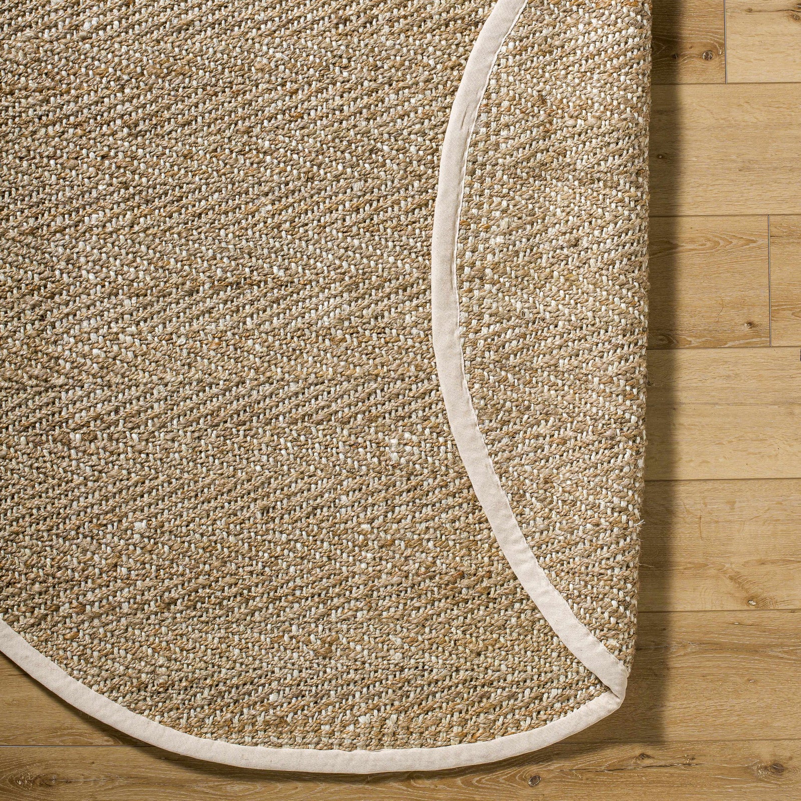 Alfombra de yute con textura natural Dinah
