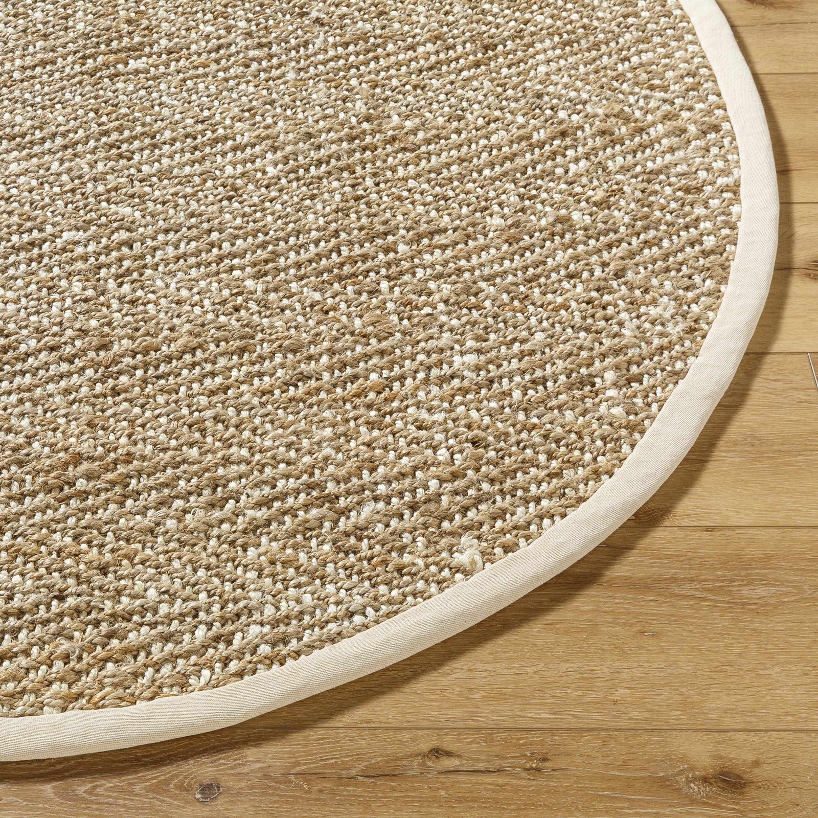 Alfombra de yute con textura natural Dinah