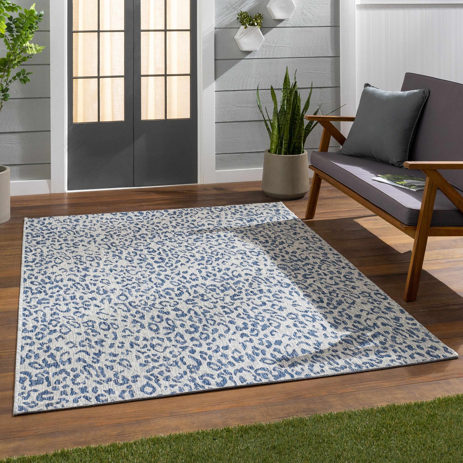 Alfombra de alto rendimiento con estampado de leopardo azul de Skipsea