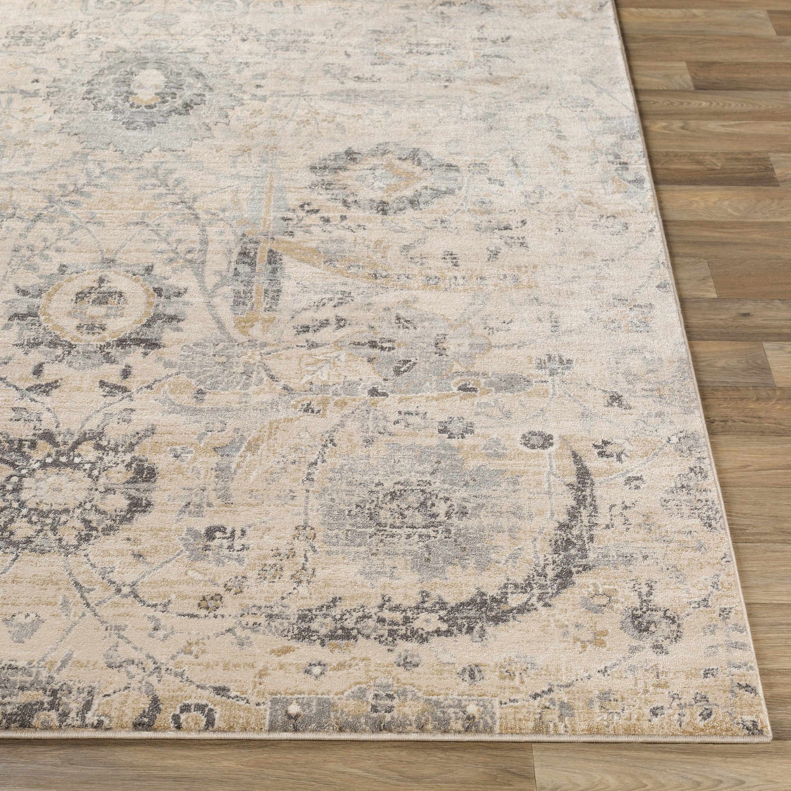 Alfombra beige estilo georgiano