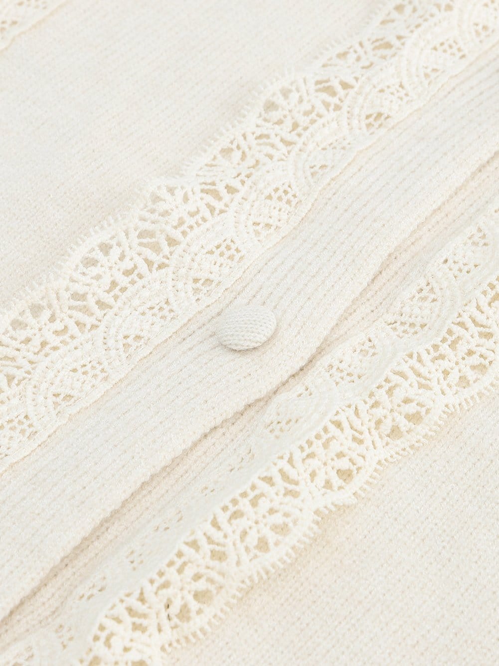 Casual Knit Cardigan with Lace Trim
