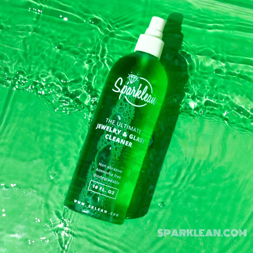 The Ultimate All-in-One Solution Jewelry Cleaner