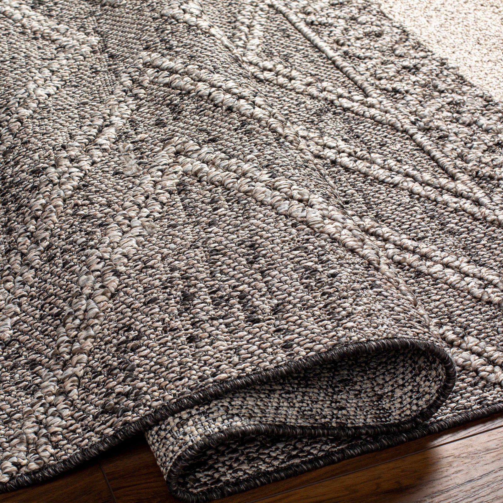 Alfombra Areli en color marrón beige