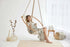 Silla colgante redonda de sarga natural con estructura de teca