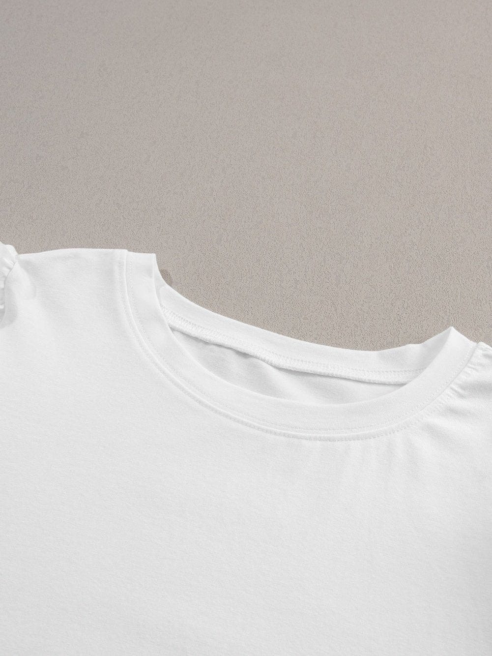 Effortless Chic White Puff Sleeve Top