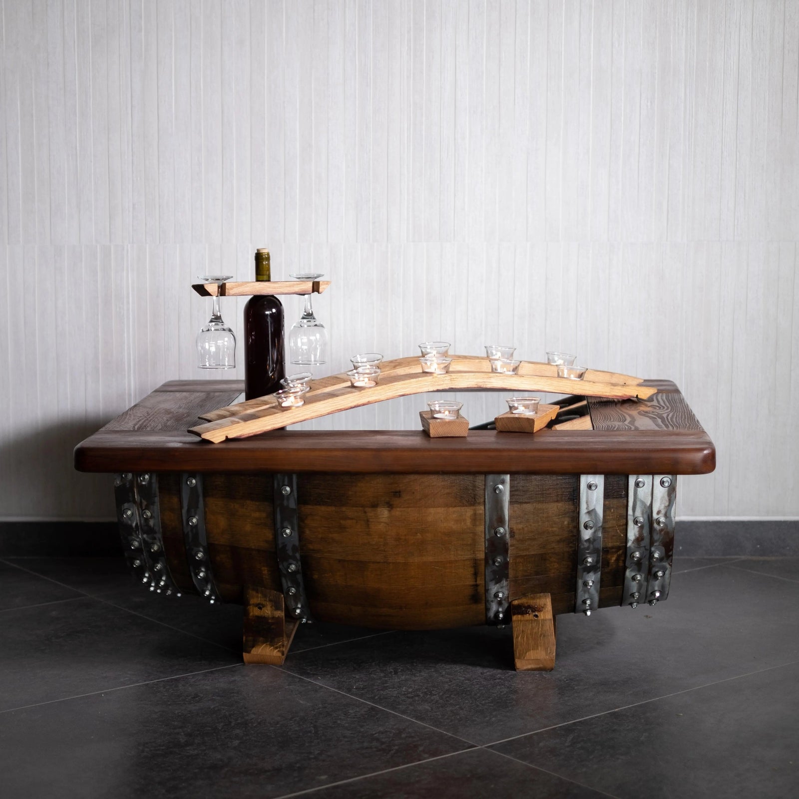 Mesa de centro de barril con tapa de cristal extraíble - Mesa de almacenamiento de barril de vino, whisky y bourbon - Muebles rústicos
