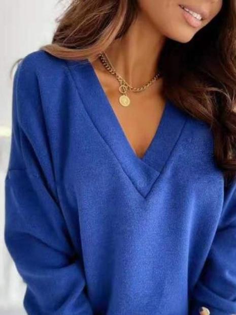 Simple yet Elegant V-Neck Sweater for Women
